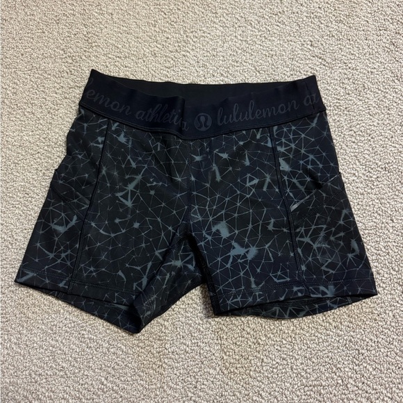 lululemon athletica Pants - Size 6 lululemon tights